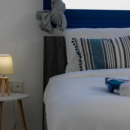 Diana Oasis 1b, Pool, Center Apartment