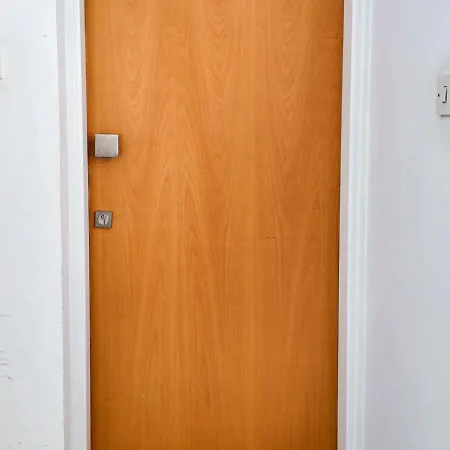 Diana Oasis 1b, Pool, Center * Πάφος