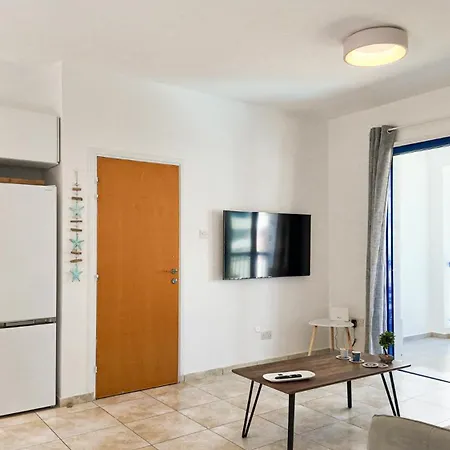 Διαμέρισμα Diana Oasis 1b, Pool, Center Πάφος