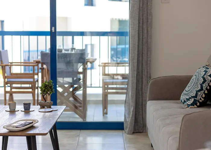 アパート Diana Oasis 1b, Pool, Center パ フォス