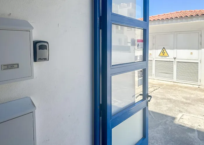 Diana Oasis 1b, Pool, Center パ フォス