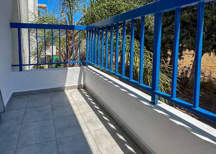 Diana Oasis 1b, Pool, Center Paphos