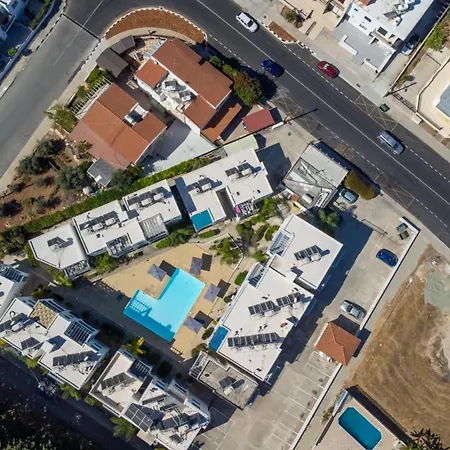 Diana Oasis 1b, Pool, Center * Pafos